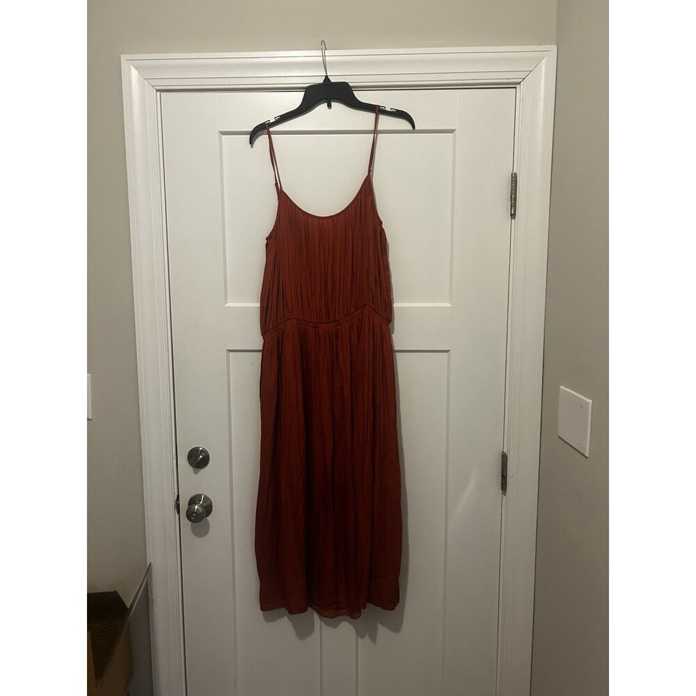 Gap Rust Orange Pleated Satin Feel Dress Gathered Waist Size Large Formal Flirty